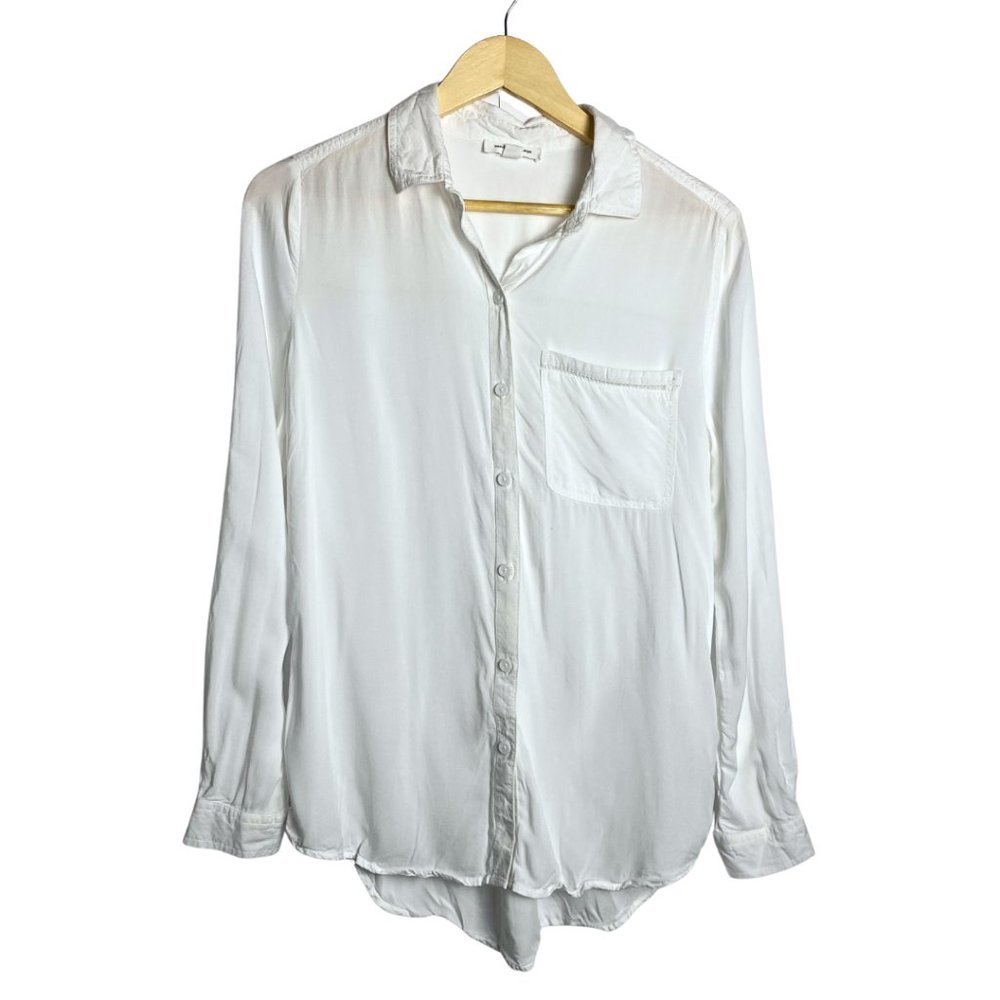 BeachLunchLounge White Casual Lightweight Button Down Casual Small